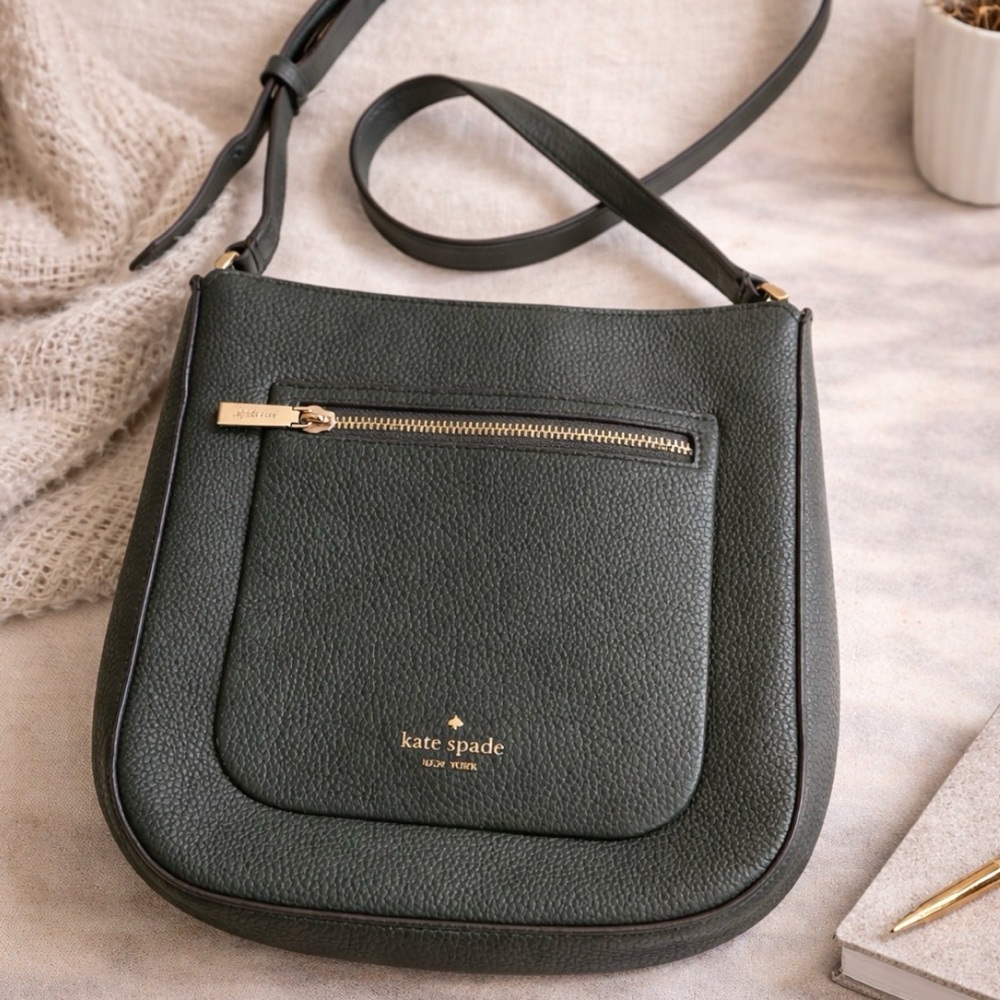 Kate Spade Forest Green Crossbody Minimal Chic Capsule Wardrobe Everyday Luxury